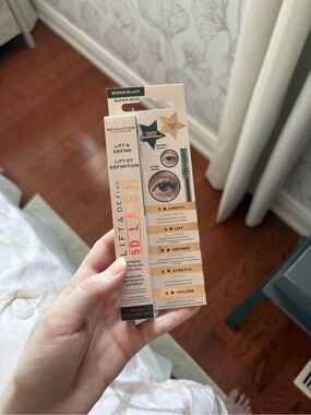 NEW in box Revolution Lift & Define 5D Lash Mascara - Super Black